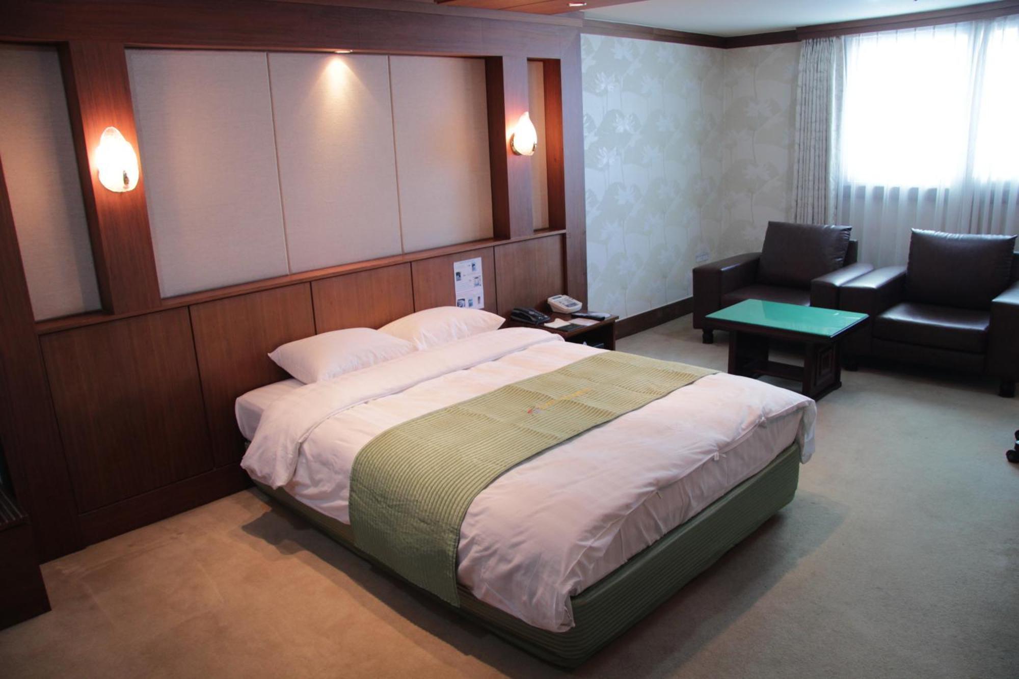 אולסן Hotel Good Morning חדר תמונה