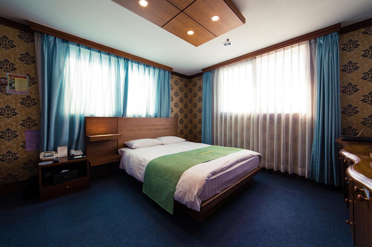 אולסן Hotel Good Morning מראה חיצוני תמונה